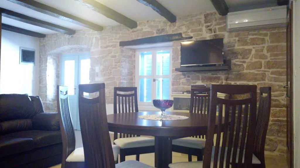 Holiday Home Peruski Хорватия